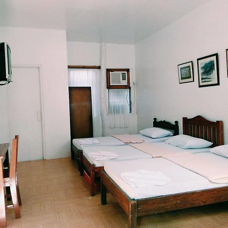 Coron Villa Exterior photo